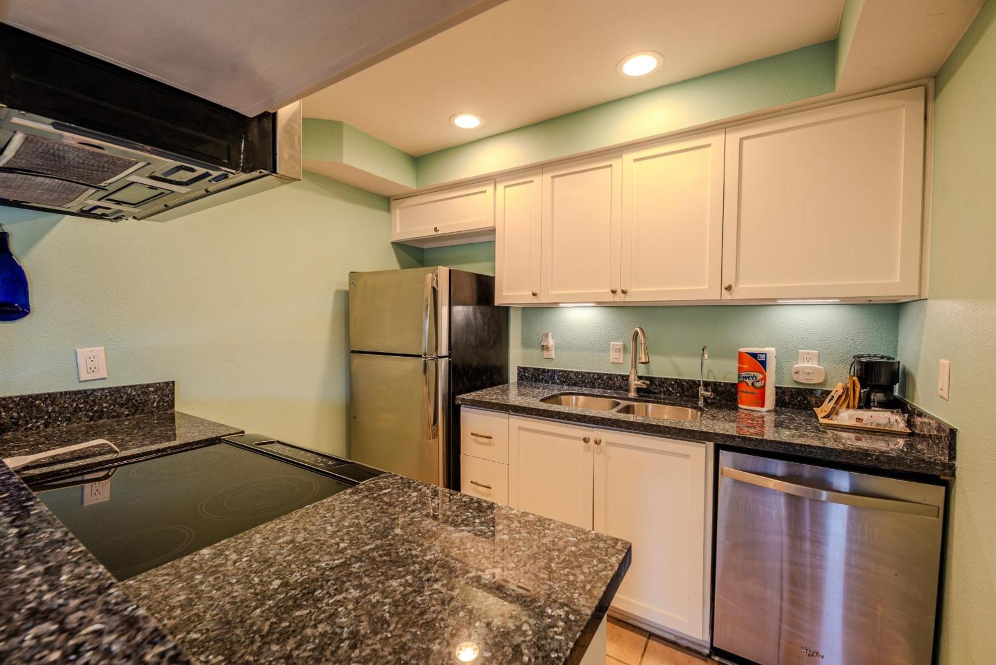 Kingfishers Retreat Serene 1Br Escape With Balcony 207 South Padre Island Exterior photo